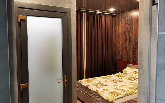 ROOM BUSINESS-1